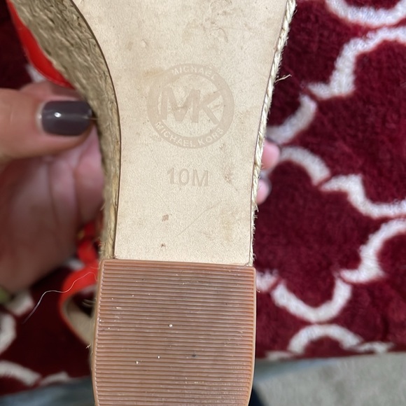 Micheal Kors wedges - Picture 2 of 3